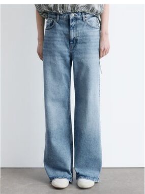 & Other Stories Wide Leg Jeans